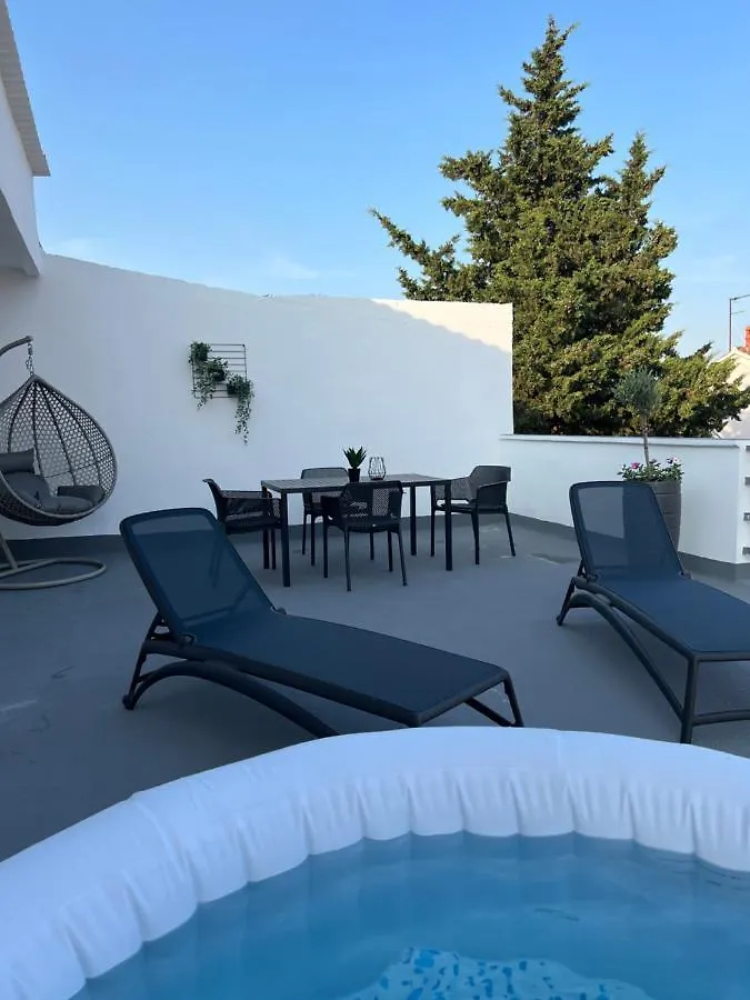 Silver Stars Zadar Apartment